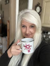 Brenda Scruggs's Instagram, Twitter & Facebook