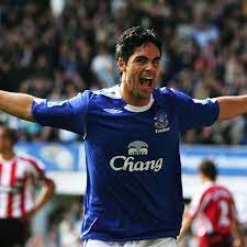 Im mikel arteta arsenal head couch. Mikel Arteta Reportedly A Candidate For Next Everton Manager Royal Blue Mersey