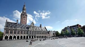 It is known for a 2013 case of animal abuse and a 2018 case of psychological and physical abuse of three recruits that resulted in the death of one and the dissolution. Belgische Student 20 Die Bij Ontgroening In Coma Raakte Overleden Nos