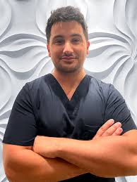 Discover the aesthetic procedures, including skin care and body contouring, available at the upmc aesthetic plastic surgery center in pittsburgh, pa. Our Staff Premier Plastic Surgery