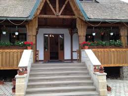 Acest minunat loc are printre facilitati: Complex Turistic Casa Elena Gura Humorului Price Address Reviews