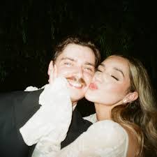 Homer Lopez's Instagram, Twitter & Facebook