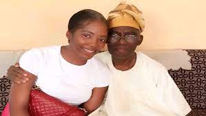 Breaking the sad news of her dad's passage, on. Vy518md53tium