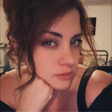 Looking for catering lunch services for bride and groom suites as they are  getting ready for their day.