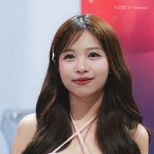 สาวไนท์ ~ 😴 [251031] @Saonoi BNK48 @ BNK48 & CGM48 Moonlight & Monster  2025, MBK Center. #SaonoiBNK48 #BNK48 #037m2