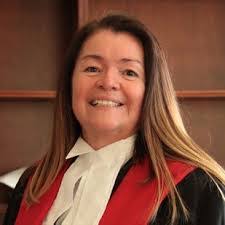 Elizabeth Postma's Instagram, Twitter & Facebook