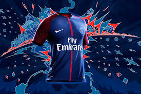 No material, também é possível ler a mensagem: Nova Camisa Nike Do Psg 2017 2018 Tenis Chuteira Nike