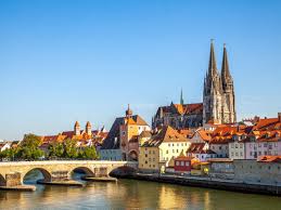 Alle wichtigen fragen und wünsche können direkt geklärt werden. Dream Inn Hotel Regensburg In Tegernheim Alle Hotel Arrangements