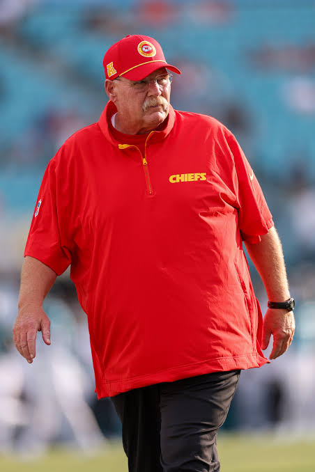Chiefs' Clark Hunt: Andy Reid Will Remain HC For 2025
