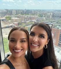 Our CEO Jackie Lightner had the honor of representing Lightwork at the  Boston Women's Leadership summit presented by @boldmoves.co✨ An inspiring  day hearing from wonderful speakers like @amypocsik, @iamjulianadez,  @amy.finegold, and @annalynngoldsmith!