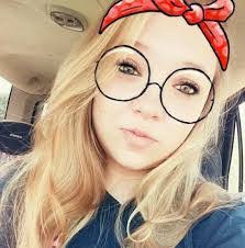 Mary Kinslow's Instagram, Twitter & Facebook