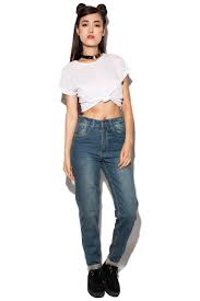 90 S Half Up Half Down Buns Pretty Outfits Grunge Hair Street Style Outfit