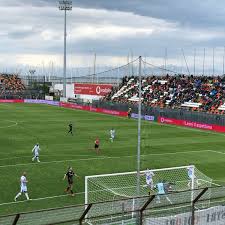 The stadium was first opened in 1913 and takes its name from world war i pilot pier luigi penzo . Stadio Pierluigi Penzo Sant Elena 1 Tipp Von 147 Besucher