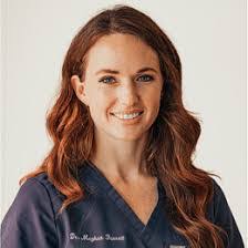 Emily Stein's Instagram, Twitter & Facebook