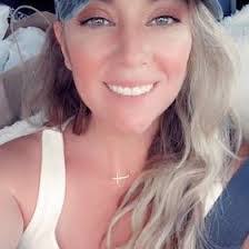 Kristen Willman's Instagram, Twitter & Facebook