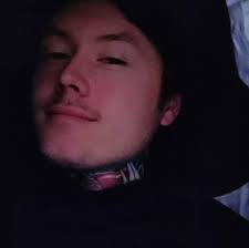 Totally stumbled across this gem of a pic!