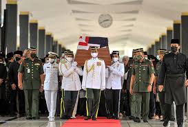 He was also known as the father of development for his role in the development of modern malaysia. Mengenang Tun Rahah Istiadat Pengebumian Negara Satu Penghormatan Istimewa Najib Astro Awani