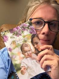 Dixie Warner's Instagram, Twitter & Facebook