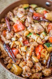 Panda Express Kung Pao Chicken Is Full Of Spicy Chicken Zucchini Red Bell Peppers And Crunchy Peanuts In An Easy Ging Oriental Dishes Recipes Chicken Entrees