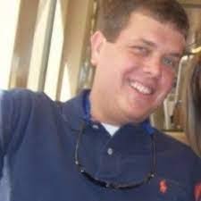 Lee Sikes's Instagram, Twitter & Facebook