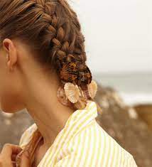 Frisur Mit Haarspange Viele Einfache Ideen Zum Haare Stylen Haare Stylen Coole Frisuren Flechtfrisuren Mittellange Haare