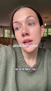 Understanding Pixie Behavior in Red Rising Series