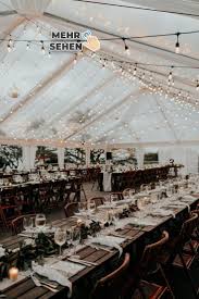 Ein Atemberaubendes Hochzeitswochenende In Einem Jamaikanischen Garten Hochzeitswochenende Festzelt Hochzeit Heiraten Im Zelt