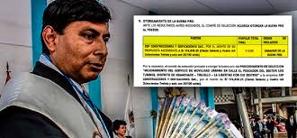 Empresa a cargo de instalación de quioscos en Huanchaco gana otro contrato  con gestión de Efraín Bueno