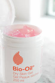 It contains major ingredient purcellin oil that is known to change the overall. 3 Women Tried The Bio Oil Dry Skin Gel And This Is What They Thought The Urban Umbrella