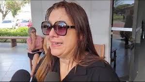 Márcia Rocha, mãe da enfermeira grávida Íris Rocha, morta a tiros no ES