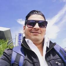 Héctor Cevallos (@HectorCevalloR7)