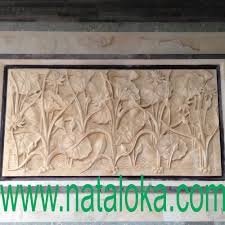 Dinding rumah gadang dihiasi ornamen bermotif akar bunga daun serta bidang persegi panjang dan jajar genjang. Relief Dinding Depan Rumah Motif Bunga Teratai 081283358408 Bunga Teratai Dinding Bunga