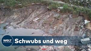 Ein erdrutsch hat in norwegen ein riesiges loch in die ortschaft ask gerissen. Naturkatastrophe Am Polarkreis Erdrutsche Fegen Hauser In Norwegen Ins Offene Meer Youtube