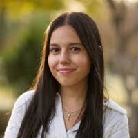 Isabella Wade's Instagram, Twitter & Facebook