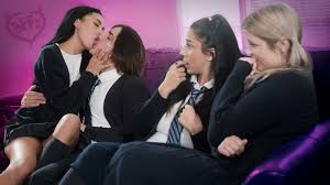 Jill Taylor, Roxie Sinner, Bianca Bangs - Please Fuck My Friends