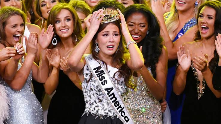 History created: Emma Broyles, a Korean American from Alaska wins the Miss America title