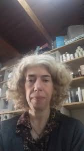 Que Vela Por Para Santa Sara Kaly