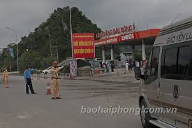 Ba điểm tại huyện kiến thụy là nhà nghỉ ở huyện kiến thụy ngành y tế và các cơ quan chức năng của hải phòng đang tiếp tục phối hợp các địa phương tiến hành truy vết những trường hợp liên quan, xét. Háº£i Phong Triá»ƒn Khai Cac Chá»'t Kiá»ƒm Soat Phong Chá»'ng Dá»‹ch Covid 19