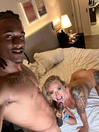 ELANA BUNNZ on X: Wait till you guys see this 🙊💦 dropping 9922 link  below 🤪 @MandingoClub catches all the camera views for me and  @JayHefnerxxx in our first scene together 😏