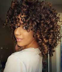 20 Hairstyles And Haircuts For Curly Hair Curly Hair Styles Naturally Haircuts For Curly Hair Curly Hair Photos