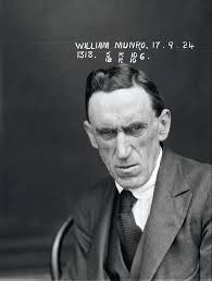 Fotografía forense del delito + serio + ojo datos