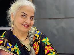 Meet 63-Year-Old Dancing Dadi