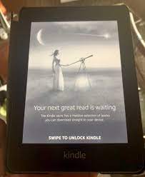 When i first power on, the unlock screen shows and i swipe to unlock; Got My First Kindle And I M Hooked R Kindle