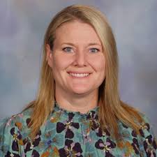 Kari Murphy's Instagram, Twitter & Facebook