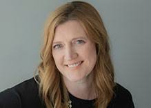 Kim Hannan's Instagram, Twitter & Facebook