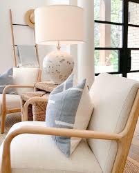 1970s table lamp by italian lighting company lumenform. Circa Lighting The Pharaoh White Finish Of The Gaios Table Lamp By Aerin Is Picture Perfect Among The Natural Textures In This Space Designed By Hudsonandrobdesign Circalighting Aerin Aerinlighting Facebook