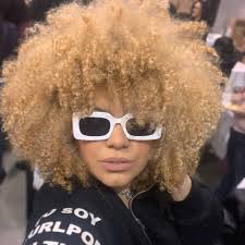 Confessions of a curly girl by CurlPop