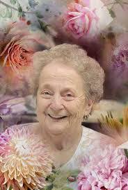 Charlotte Marsh's Instagram, Twitter & Facebook