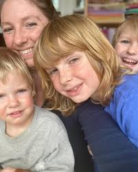 Delightfully Quilted 添加了1 张新照片。