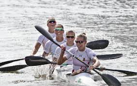 Danát elkísérte kislánya, zora is az április közepéig tartó nyolchetes edzőtáborba.az ötszörös olimpiai bajnok szerint a jó csapathajó titka a kiváló egyes. Index Sport A Kajaknegyes A Holdat Celozva Emelkedett A Csillagok Koze